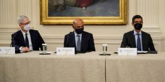 白宫会谈后，苹果、谷歌、微软、IBM 纷纷做出承诺